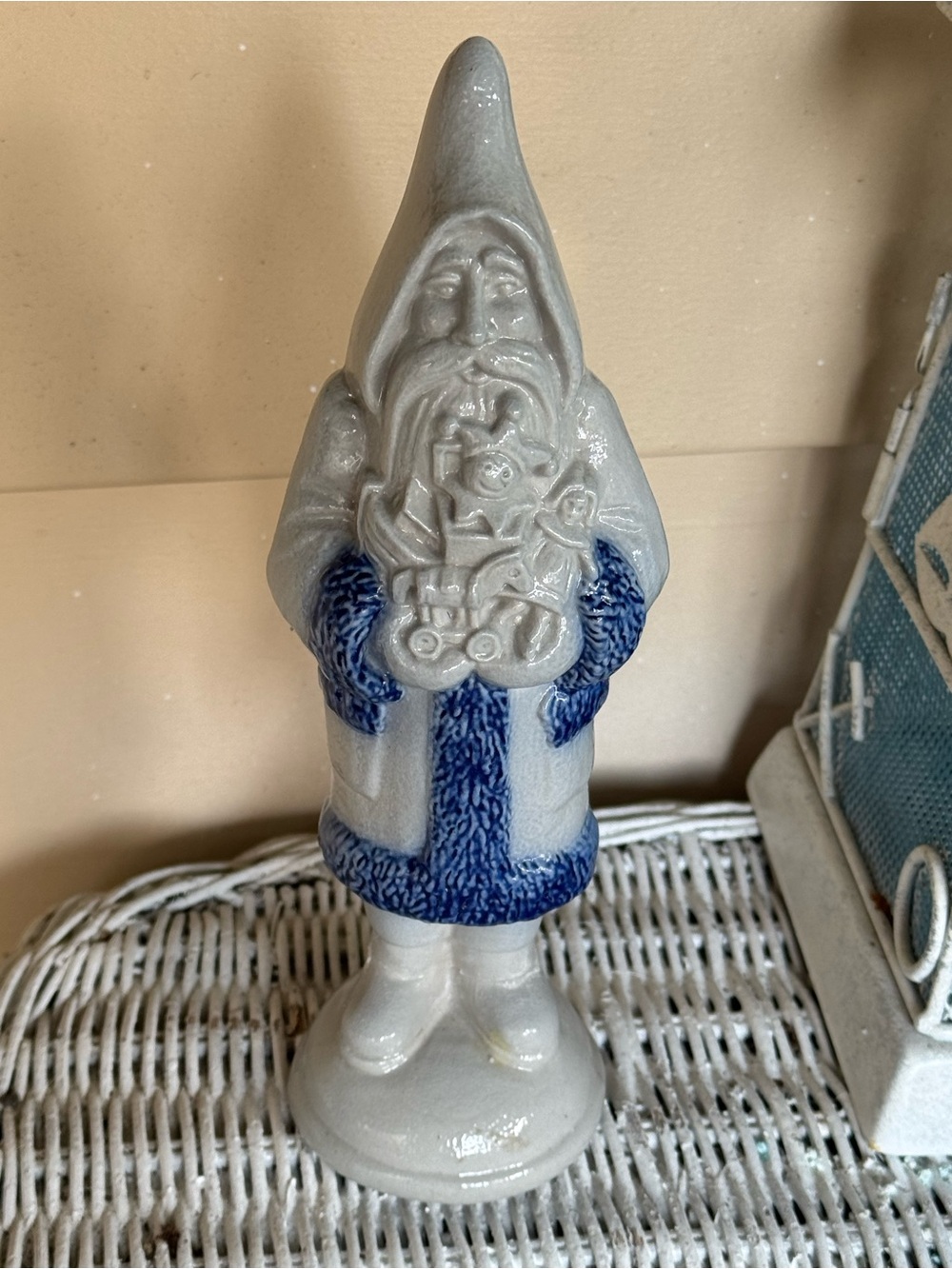 Salmon Falls Pottery Santa Holiday Figurine